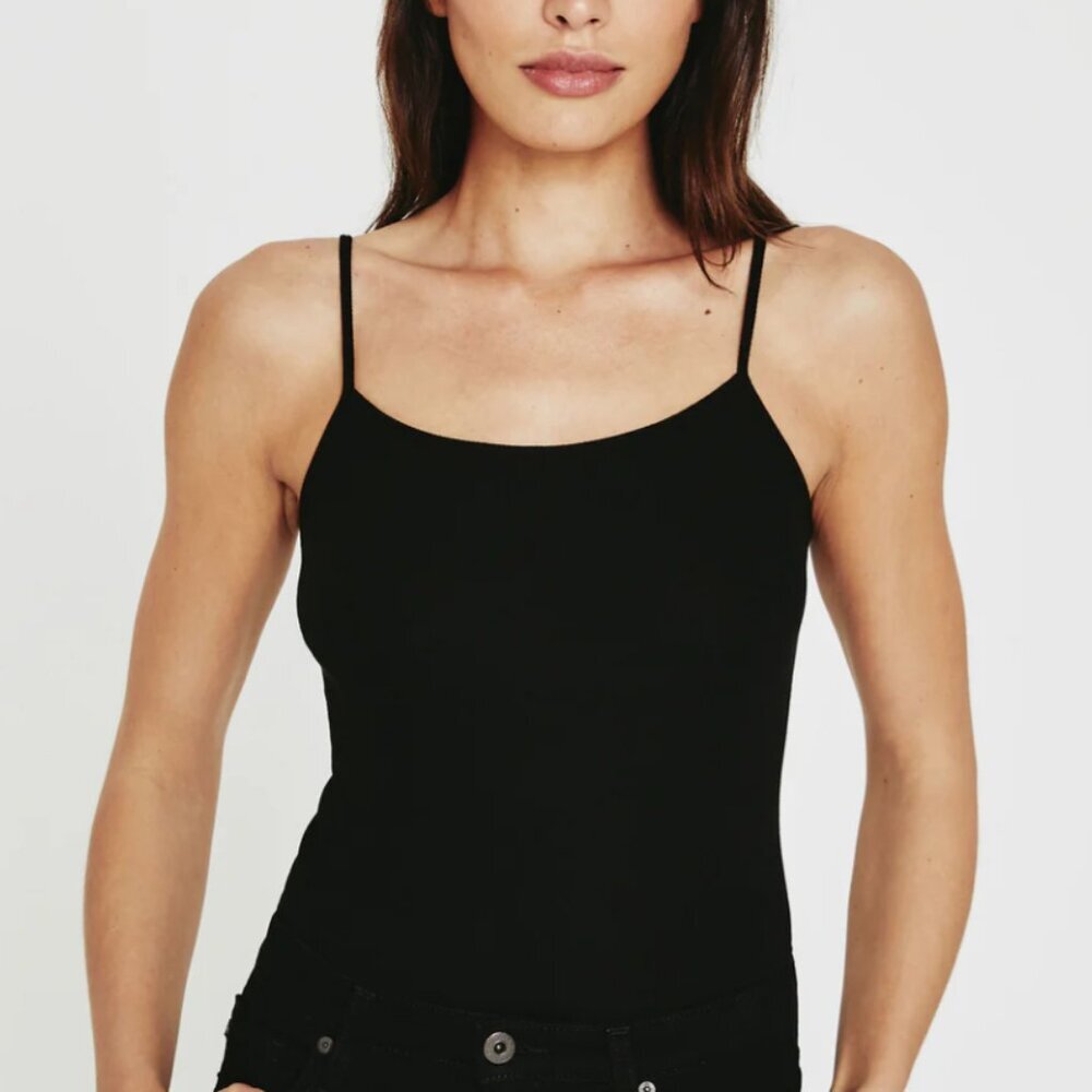 (A8) NWOT AZI A.Z.I. Black Easy Comfortable Stretch‎ Tank Top Camisole Cami M